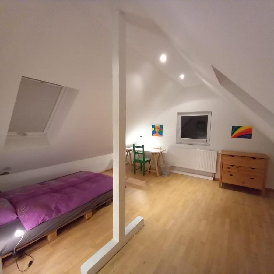 Haus 'Am Emberg' Apartment โคโลญ ภายนอก รูปภาพ